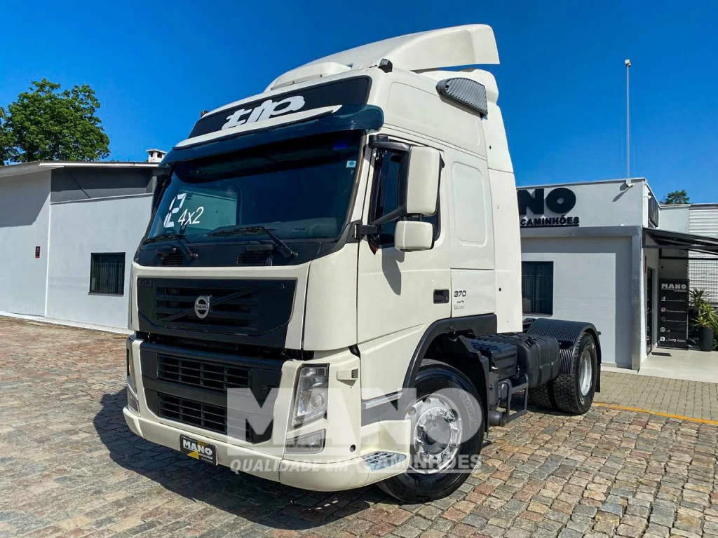 vehicle_image_1763991717_41d6e475f3e9ea3d32e317471a5931a3